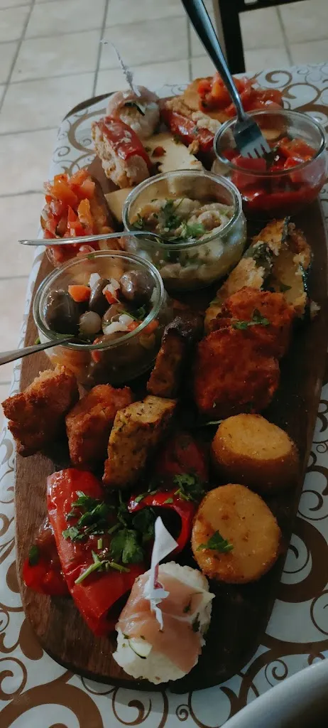 Oultiana Vrousai_Rusticotto_Carlentini_review