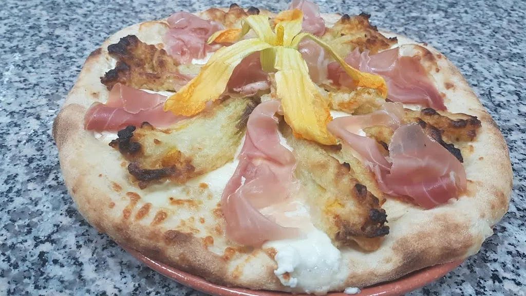 Pizzeria da Toni_Carlentini_slider_image_3