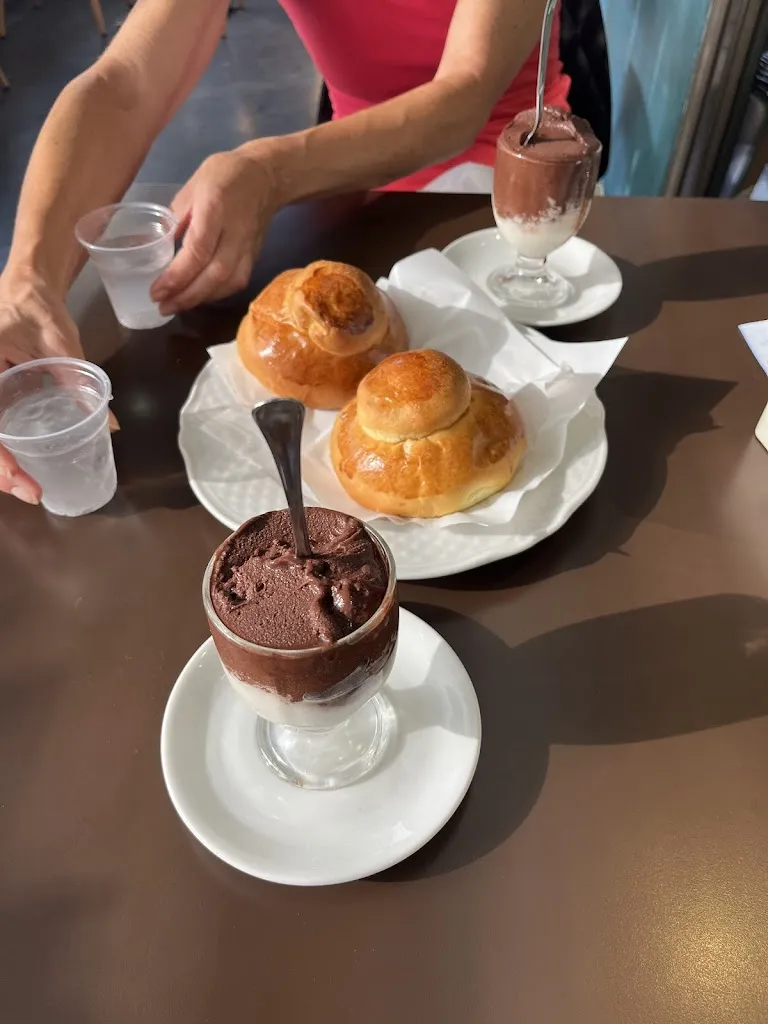 Etna Rouge_Carlentini_slider_image_3