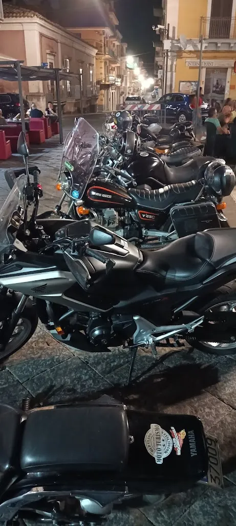 Bar Marino restaurant in Carlentini