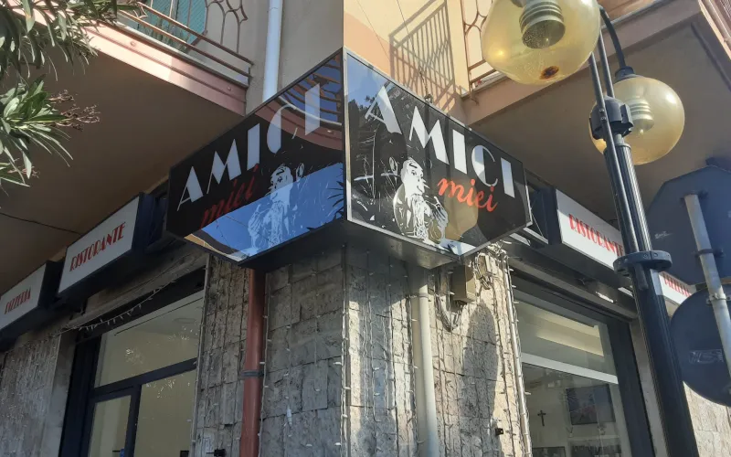 RistorantePizzeria Amici Miei restaurant in Capo d'Orlando