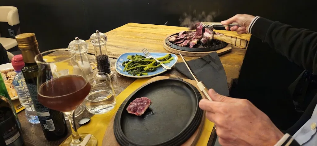 Loris M_Nerobrace_Capo d'Orlando_review