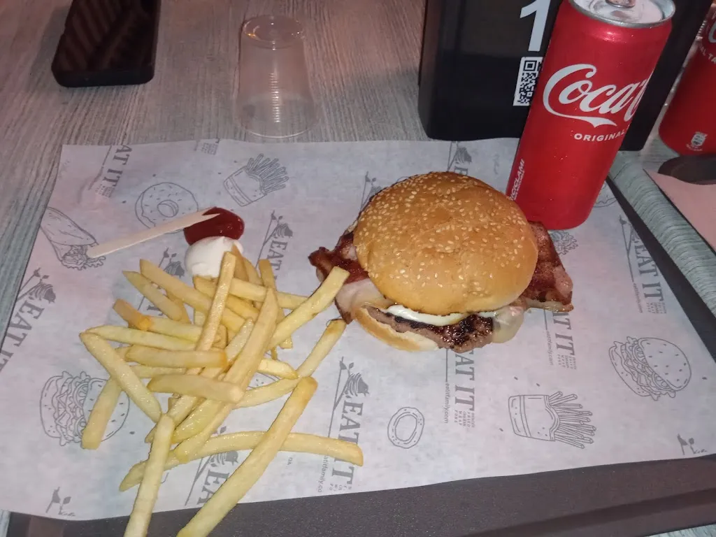 Alex Ventu_Eat It_Capo d'Orlando_review