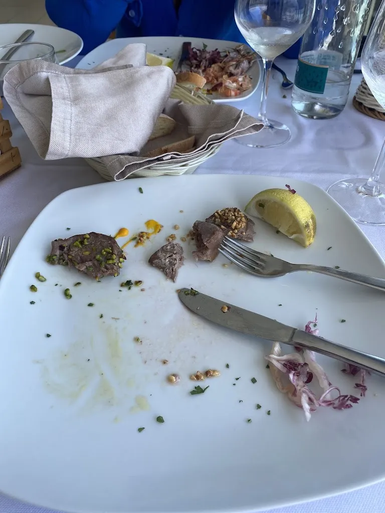 Adele Tomasin_Lido del Sole_Capo d'Orlando_review