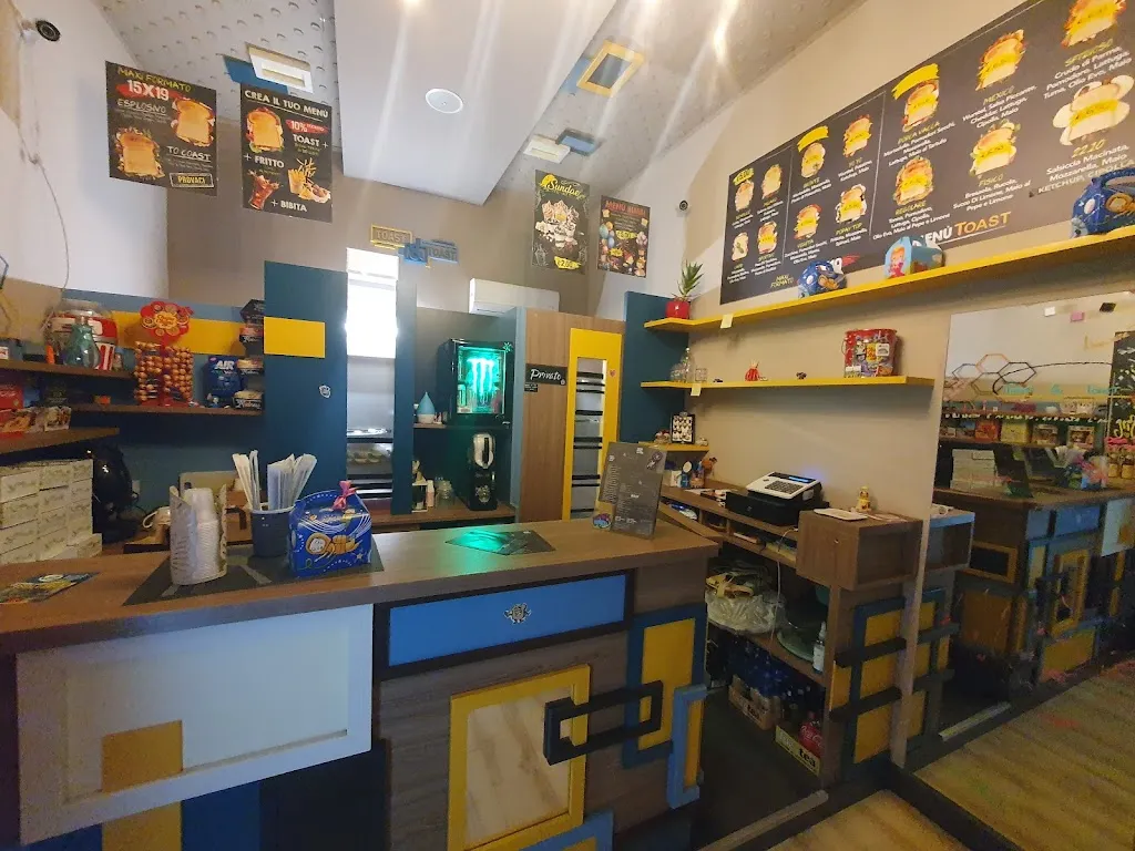 Jonathan Latorre_TOAST & TOAST_Capo d'Orlando_recensione