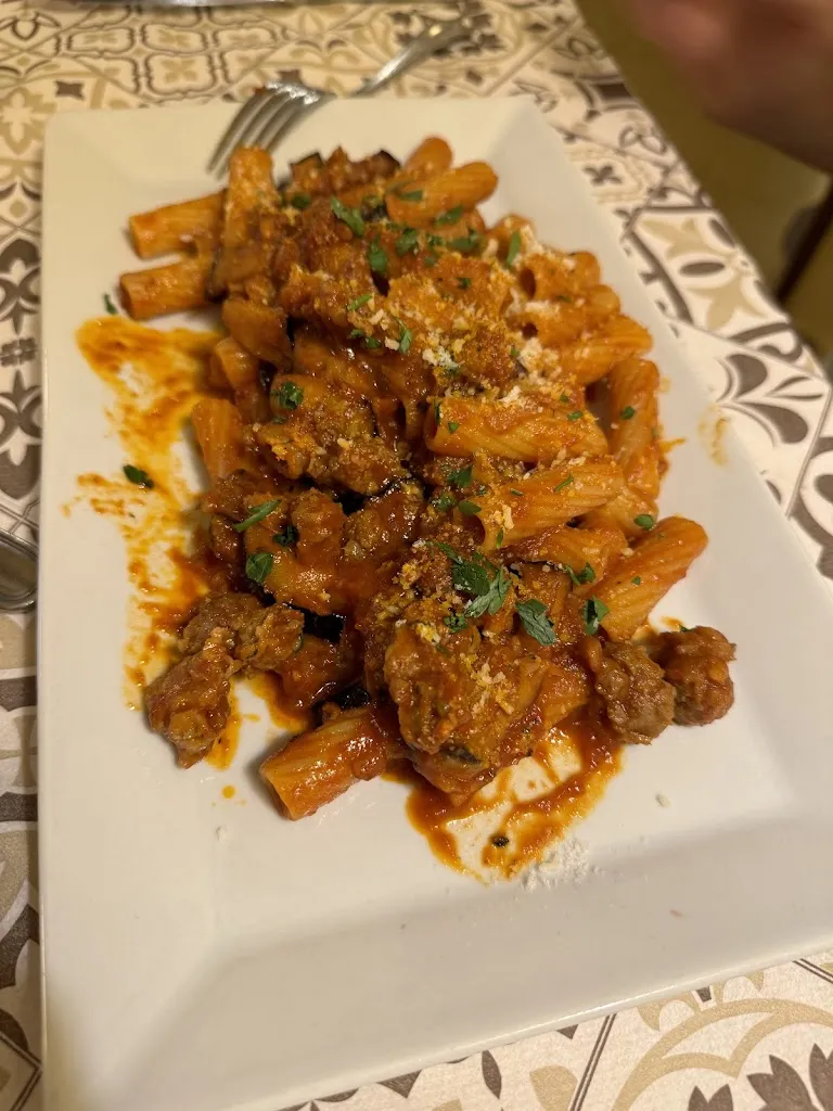 Dalia Bauman_Villa Padura_Castellana Sicula_review