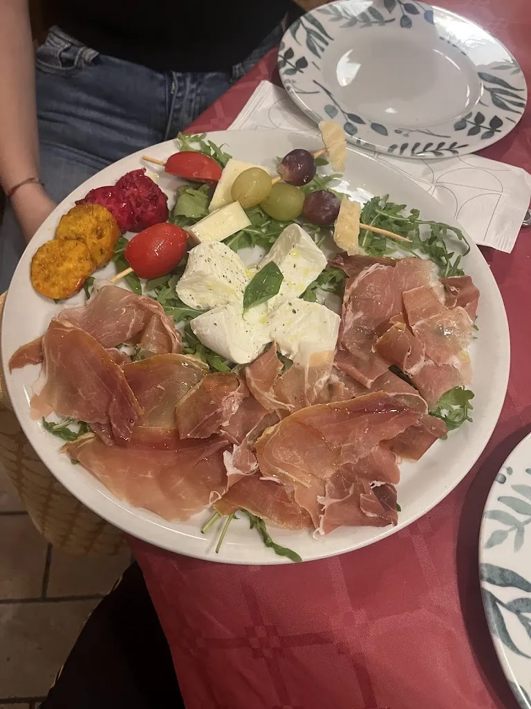 Roberto Barberi_Family art_Castellana Sicula_review