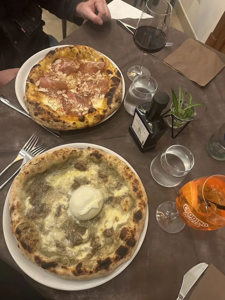 Ava Haghighi_Gulino Pizza & Dintorni_Castellana Sicula_review