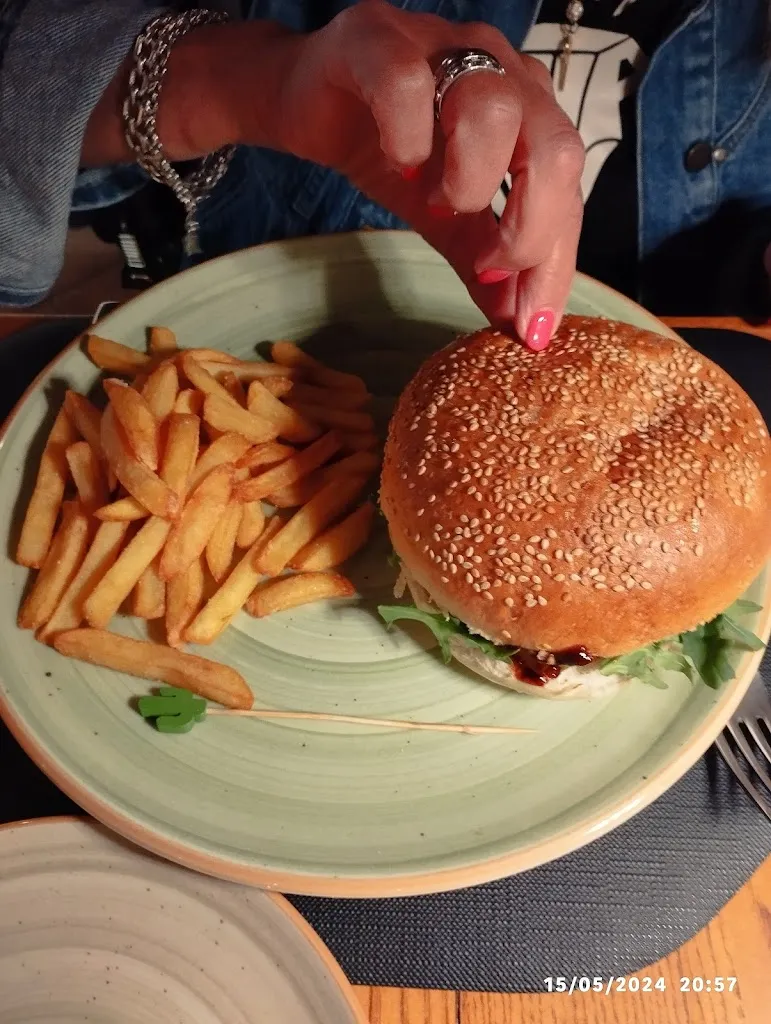 Menu_V78 Pub & Grill_Castelluzzo_image_6