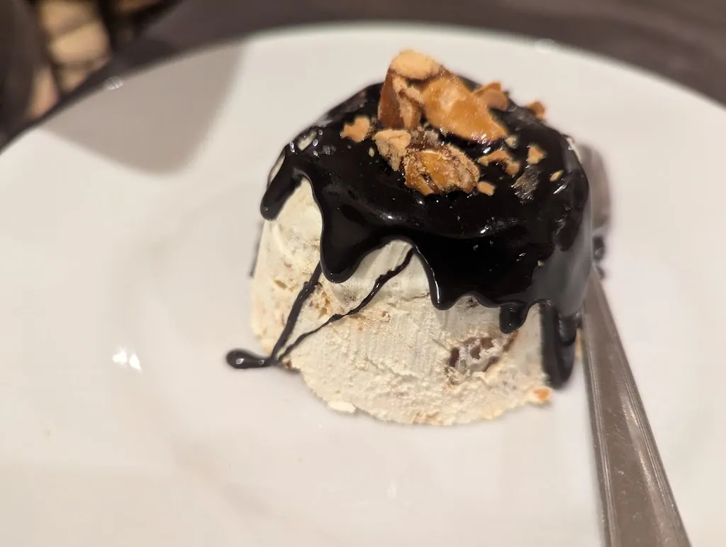 Peter Hallebach_Trattoria Pizzeria Zammu'_Castelluzzo_review