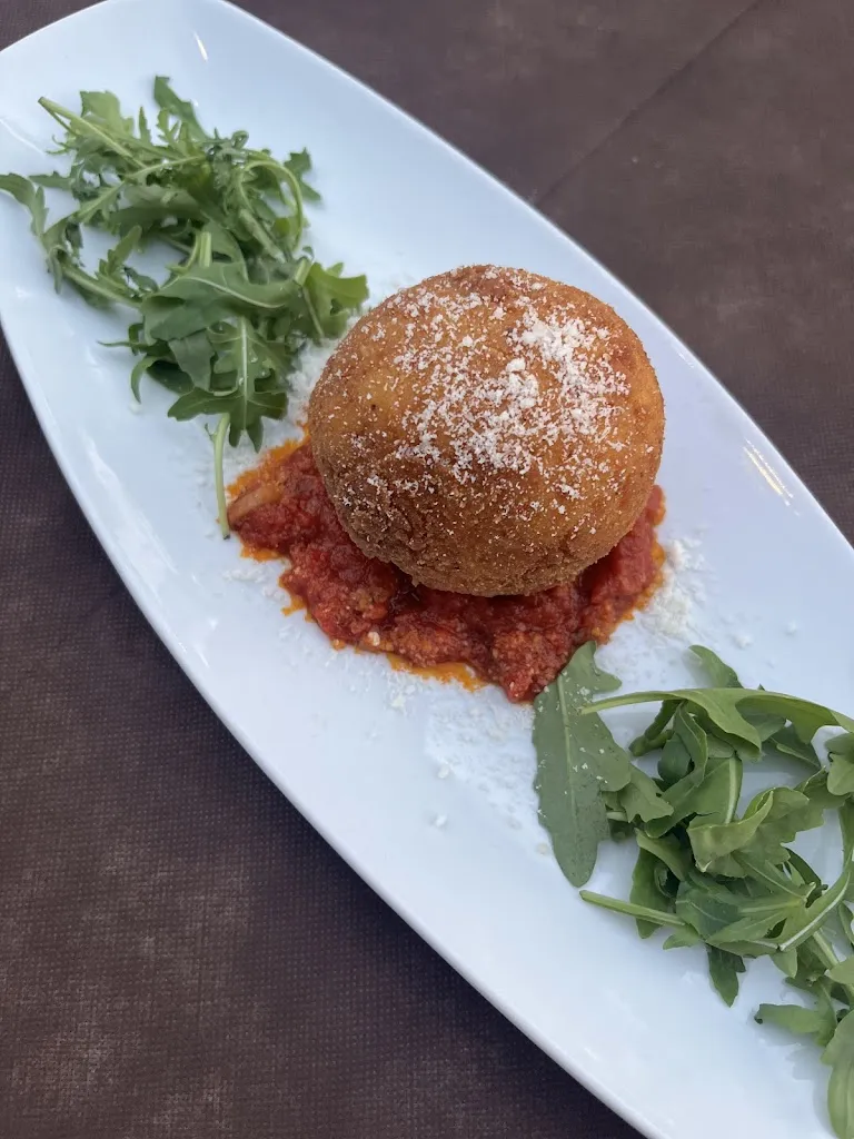 Trattoria Pizzeria Zammu'_Castelluzzo_slider_image_3