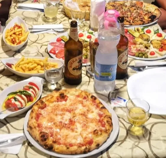 Tobias Weber_Pizzeria Number One_Castelluzzo_review