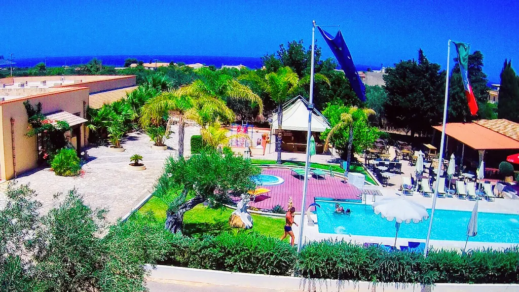 Hotel Ristorante Oasi Da Paolo restaurant in Castelluzzo