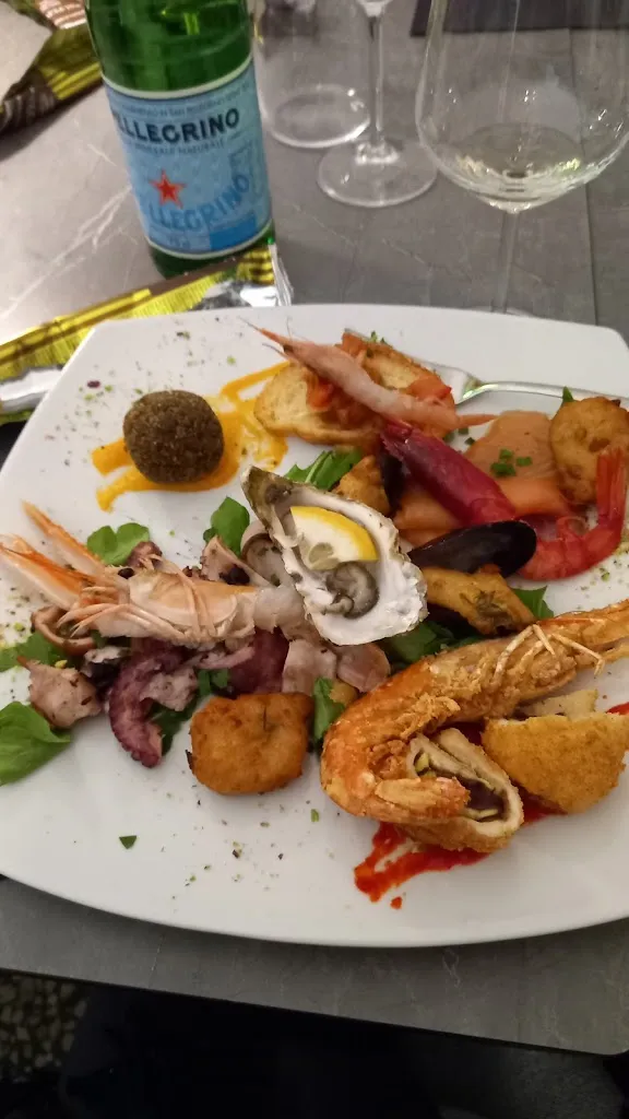 Rosetta Buttice_Movida Pub_Casteltermini_review