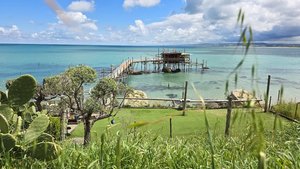 Dariusz Lewicki (DARc)_Trabocco Cungarelle_Casalbordino-Miracoli_review