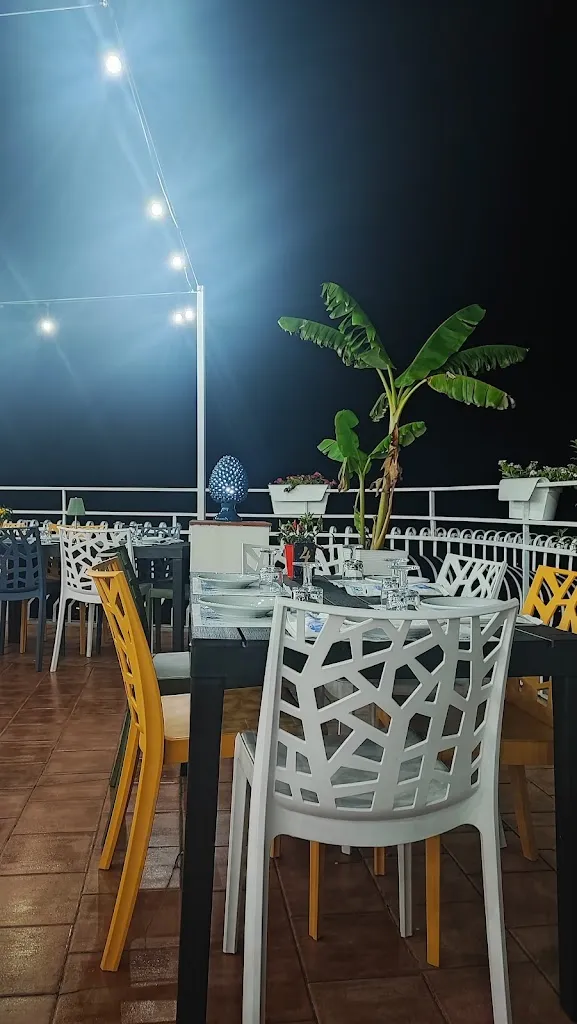 Eva Lison_Belvedere 2.0_Castiglione di Sicilia_review