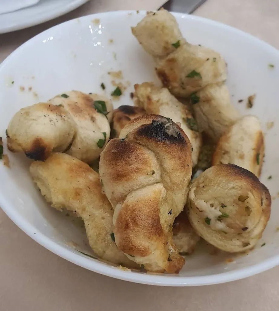 Maria Grazia Sciortino_Pizzeria Al Casale_Castrofilippo_review