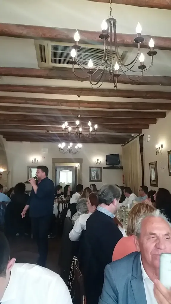 Pizzeria Al Casale_Castrofilippo_slider_image_2