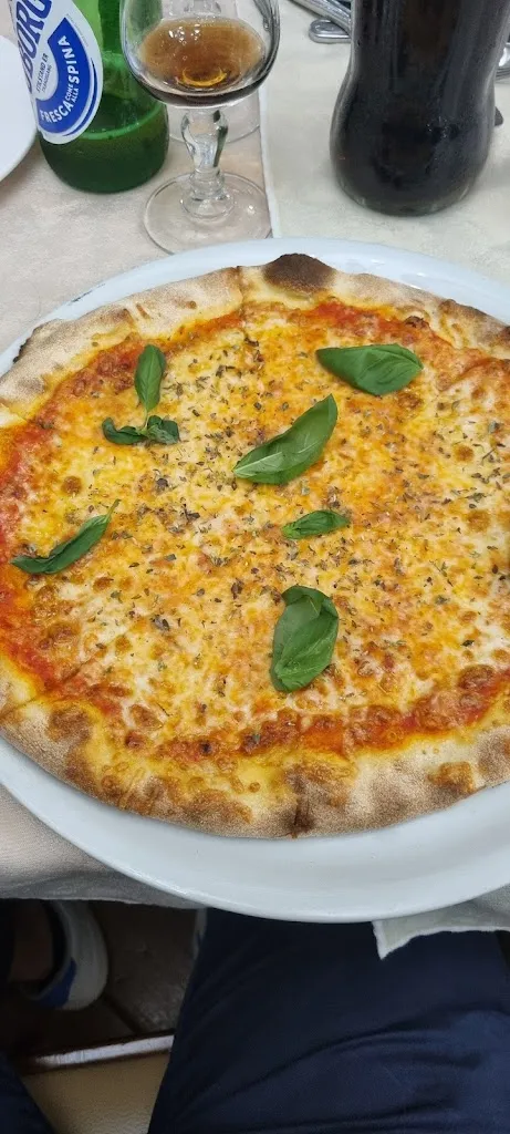 Pizzeria Al Casale_Castrofilippo_slider_image_3