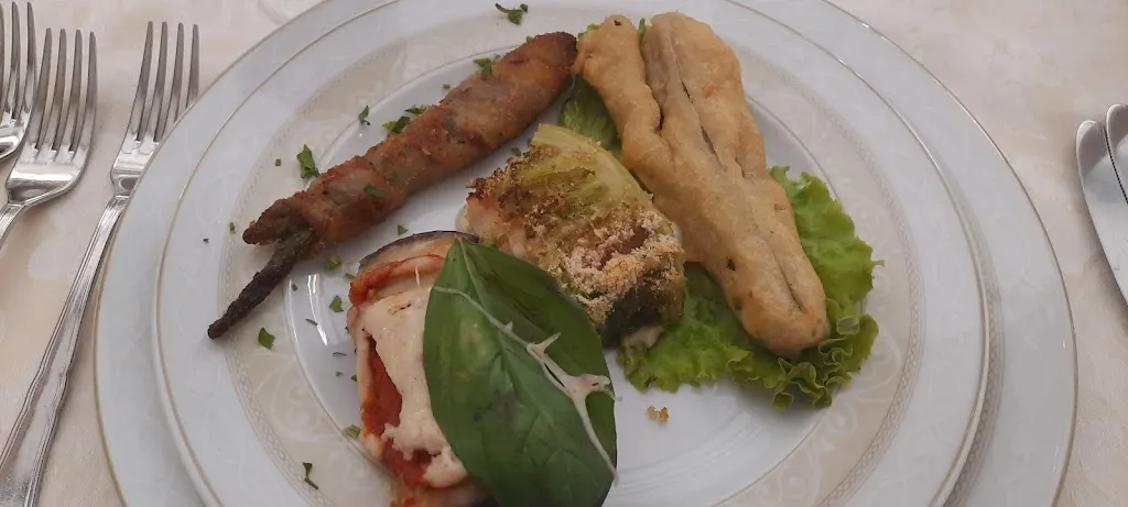 Keti Newman-Sciangula_OSTERIA DEL CACCIATORE `U ZI TOTO'_Castrofilippo_review