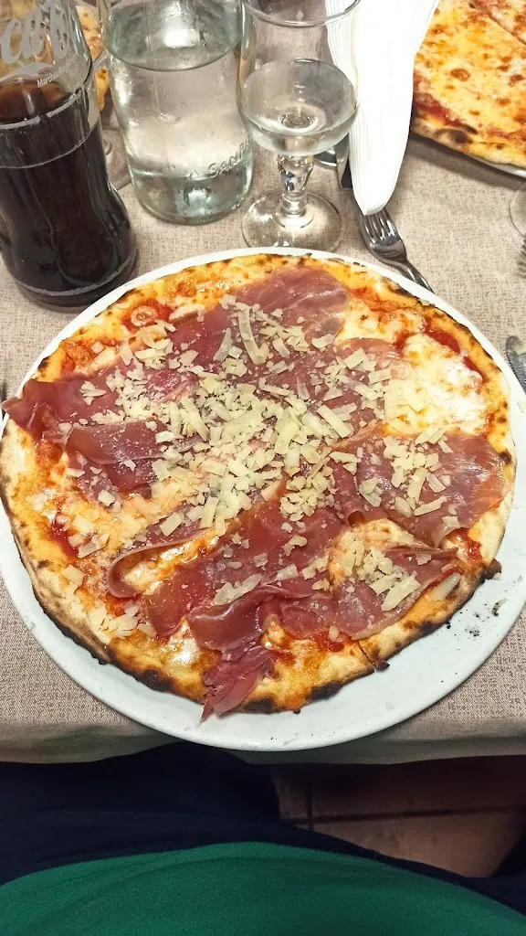 Pizzeria Ristorante Jack_Castrofilippo_slider_image_3