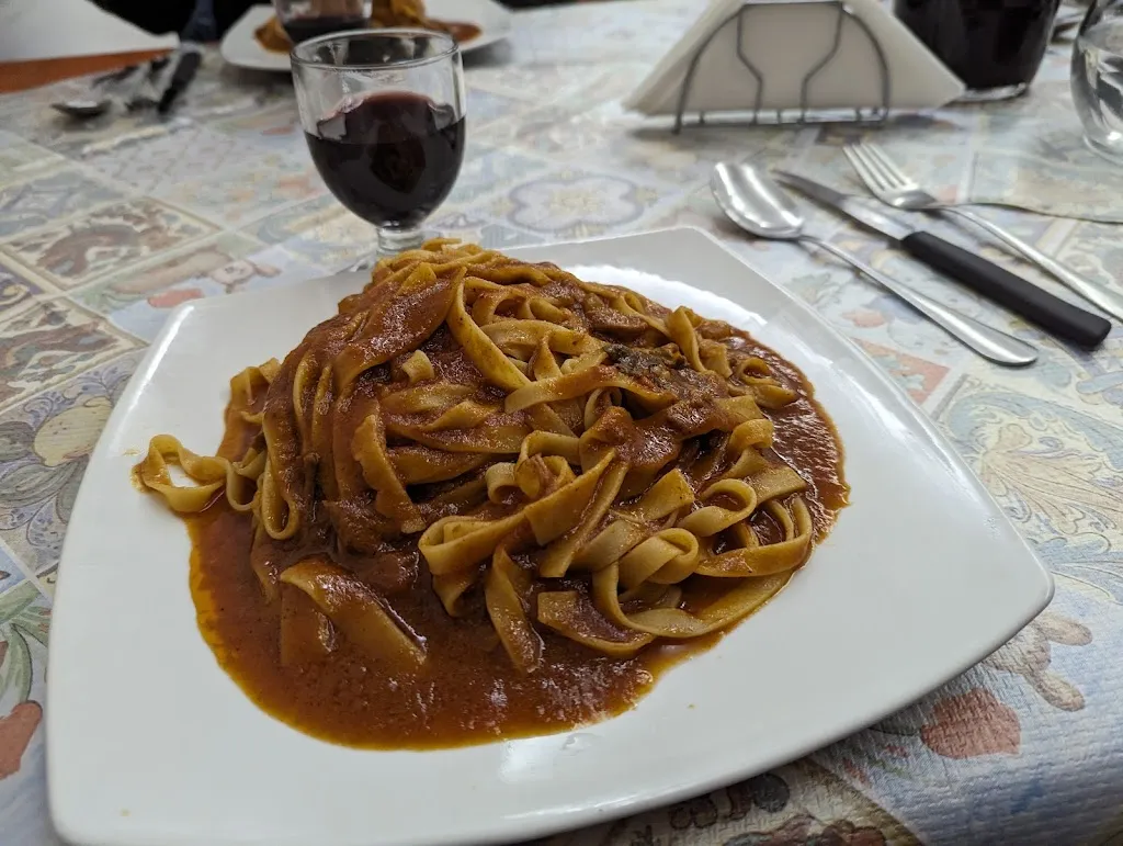 Juris Krikis_Bar Della Piazza_Castronuovo di Sicilia_review
