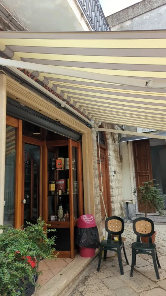 Bar Della Piazza_Castronuovo di Sicilia_slider_image_2