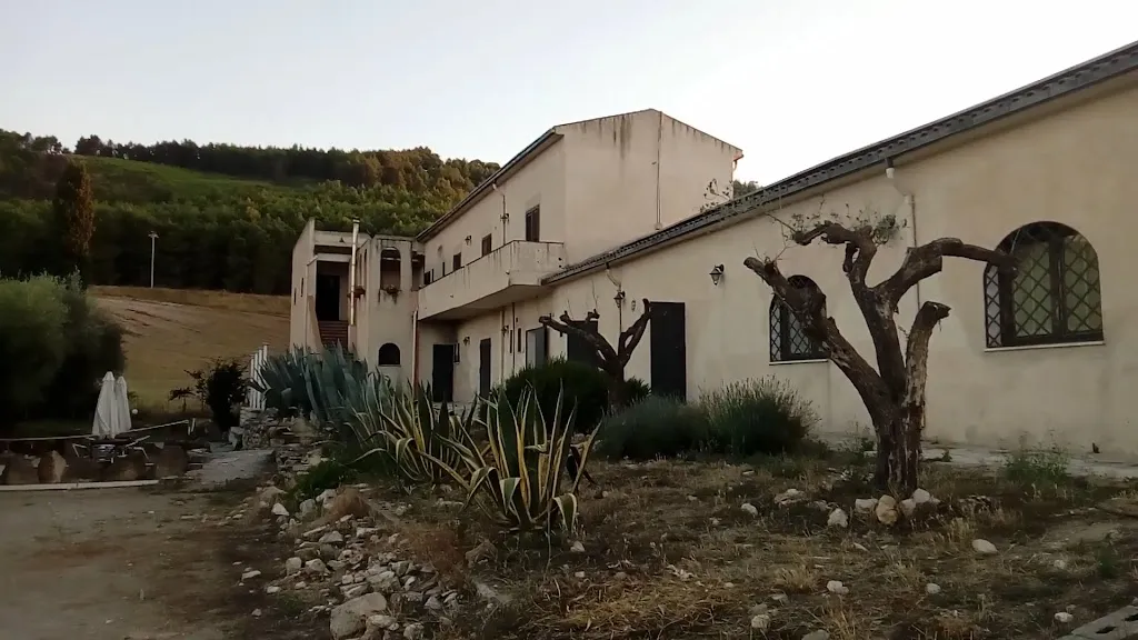 Casale di Riena Azienda Agricola_Castronuovo di Sicilia_slider_image_2