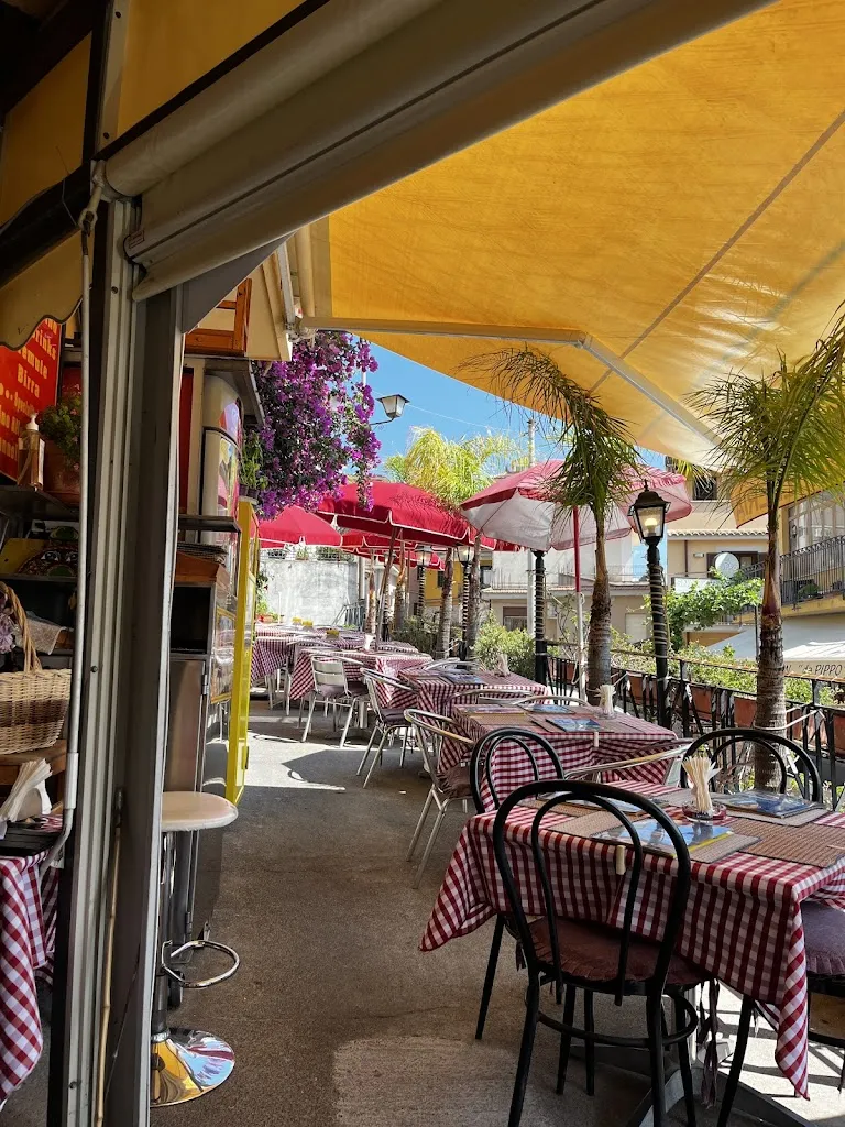 Gallo Cedrone restaurant in Castelmola