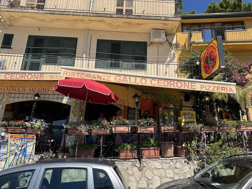 Gallo Cedrone_Castelmola_slider_image_3