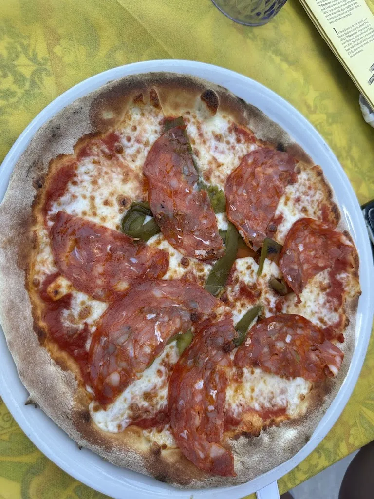 Tadeusz Woszczyński_Pizzeria Nina_Castelmola_recensione