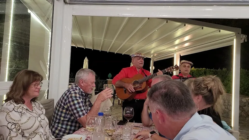 Chicchirichi Restaurant_Castelmola_slider_image_2