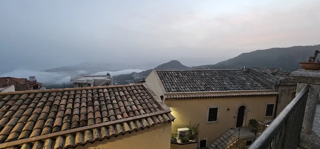 Dario Camacho_Bar Turrisi_Castelmola_review