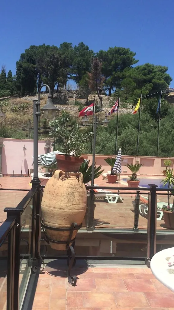 Ristorante Parco Reale_Castelmola_slider_image_2