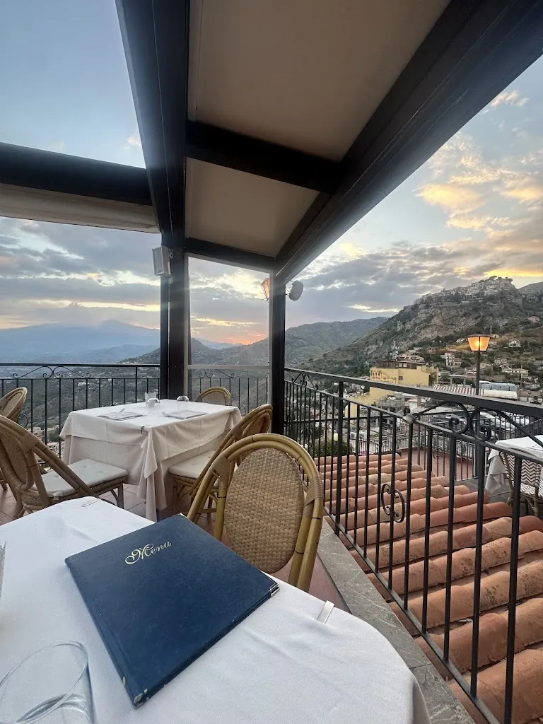 Al Saraceno_Castelmola_slider_image_3