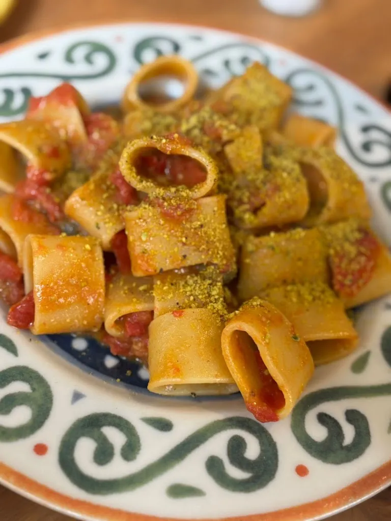 Rebeka Doetsch_Osteria De Gustibus_Castelmola_review