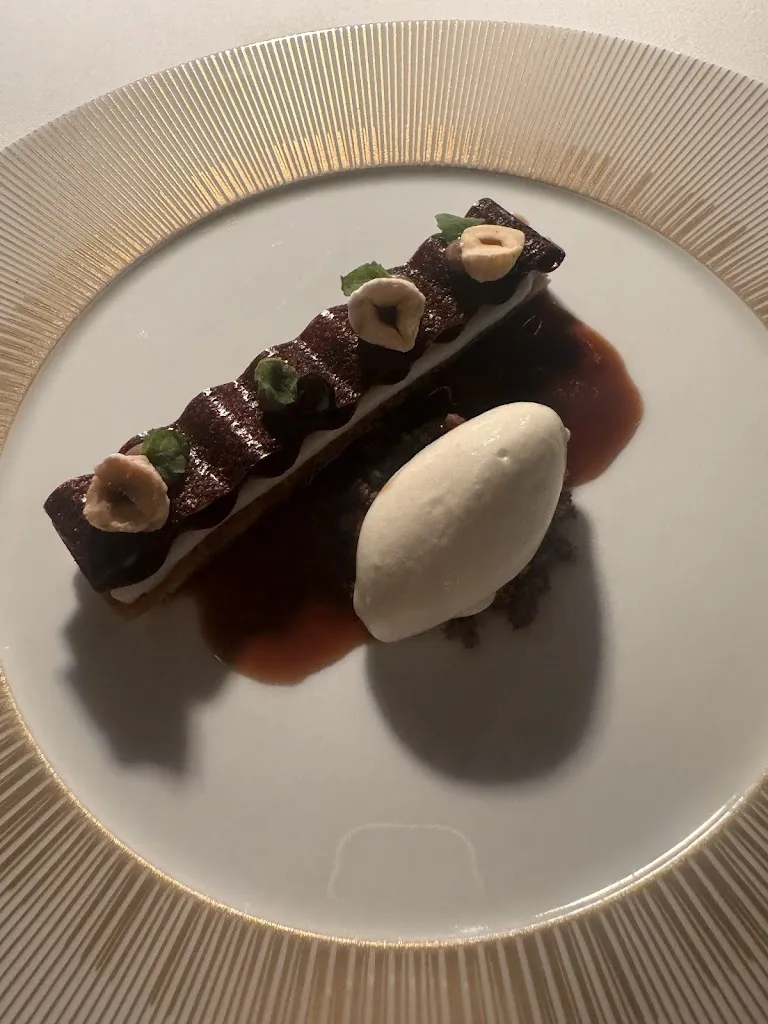 Menu_St. George Restaurant by Heinz Beck_Castelmola_image_7