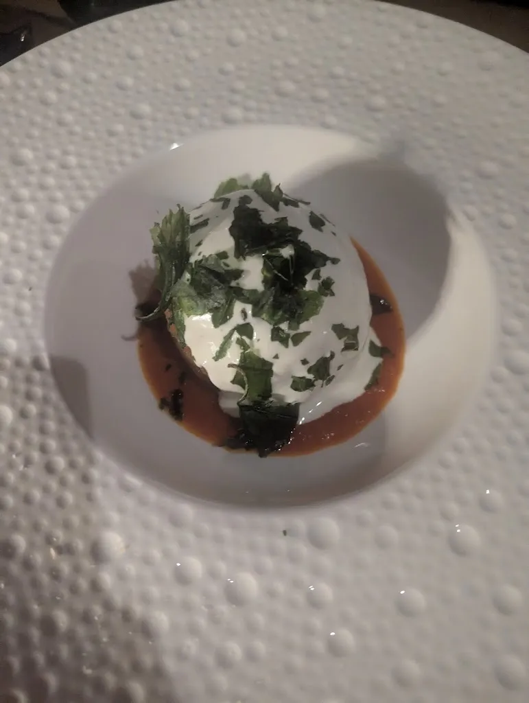 Charlotte Hudson_Adduma_Castelmola_review