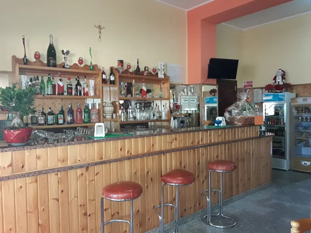 Ristorante Pizzeria IL CAPRICCIO_Cesarò_slider_image_3