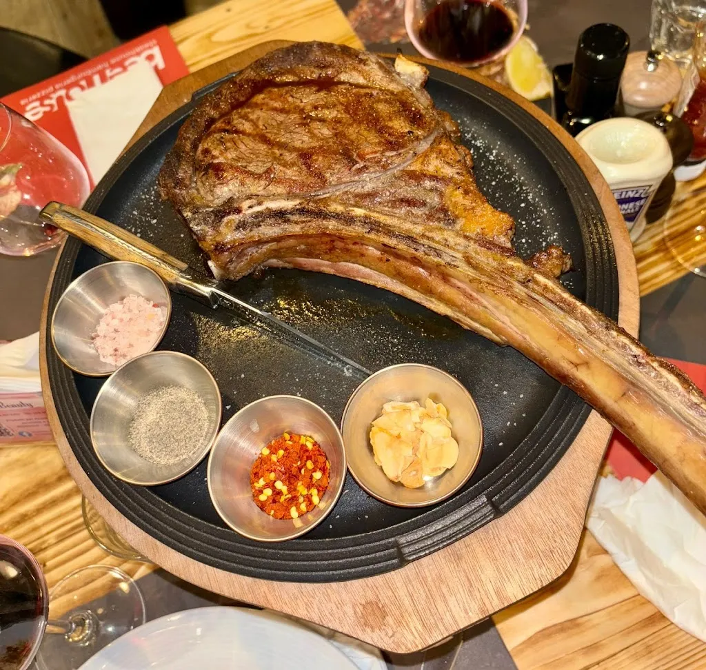 BEEFHOUSE_Castelvetrano_slider_image_2