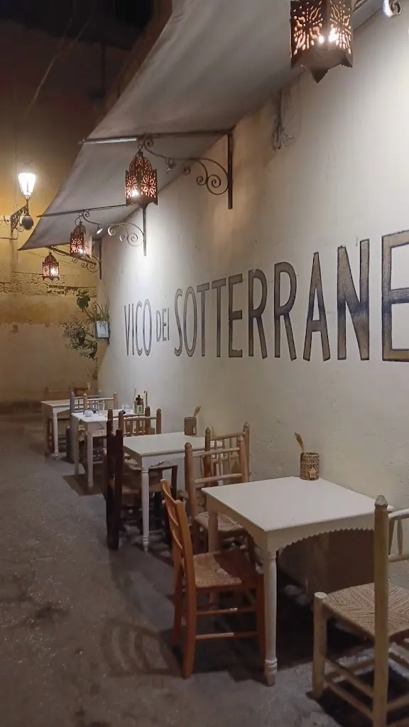 Mrs Aragon_Vico dei Sotterranei_Lecce_review