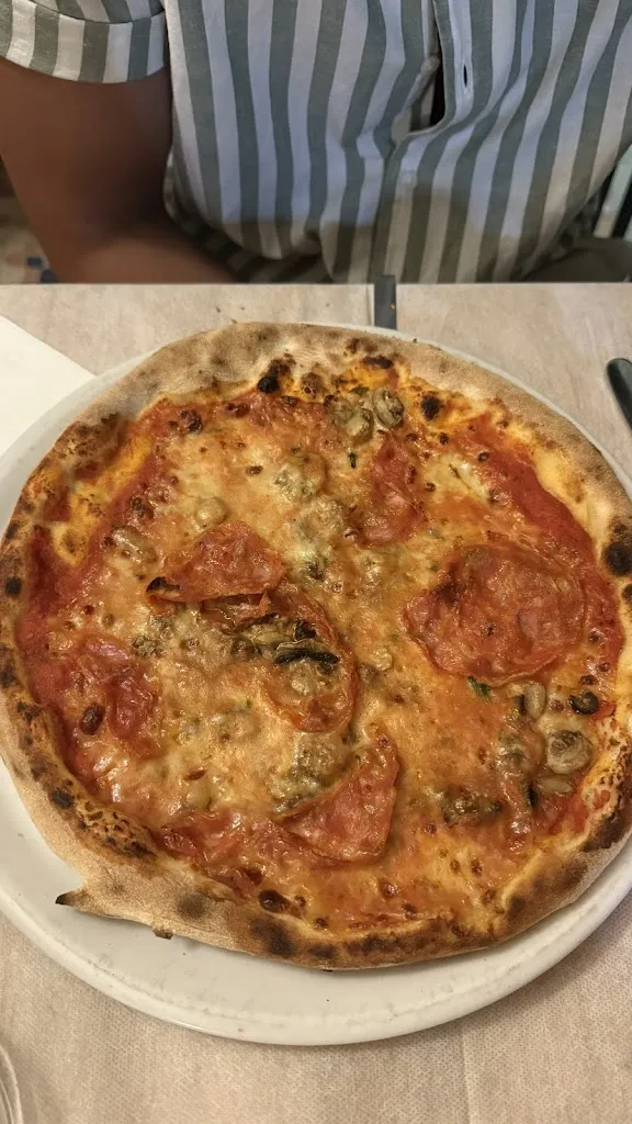 Lina ES_Ristoranti Ristorante Pierrot_Castelvetrano_review