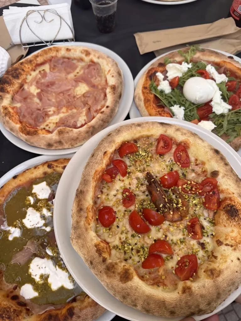 Pizzeria Vesuvio_Castelvetrano_slider_image_2