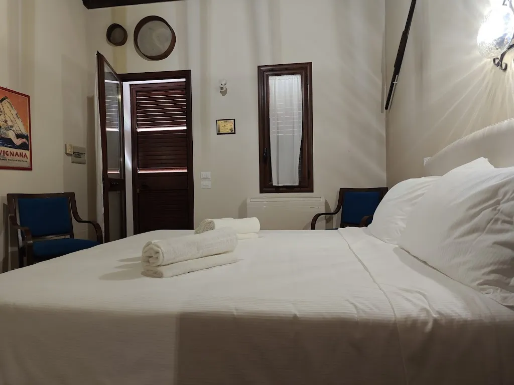 Reindert Korver_Case di Latomie_Castelvetrano_recensione