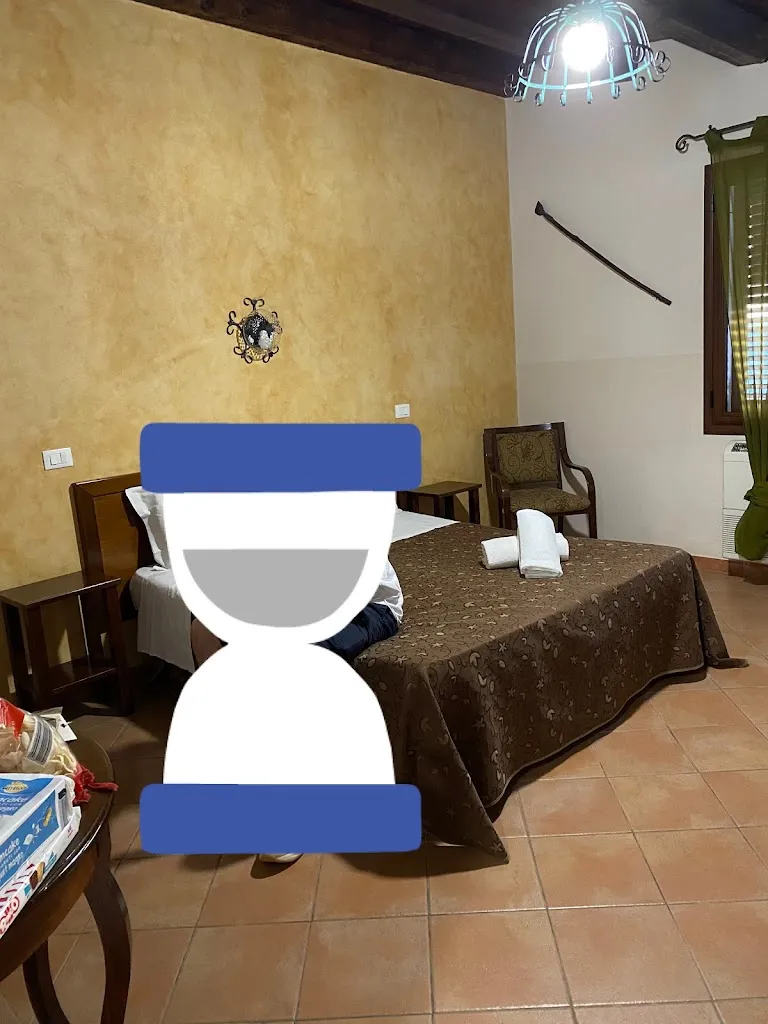 Yen Luu_Case di Latomie_Castelvetrano_recensione