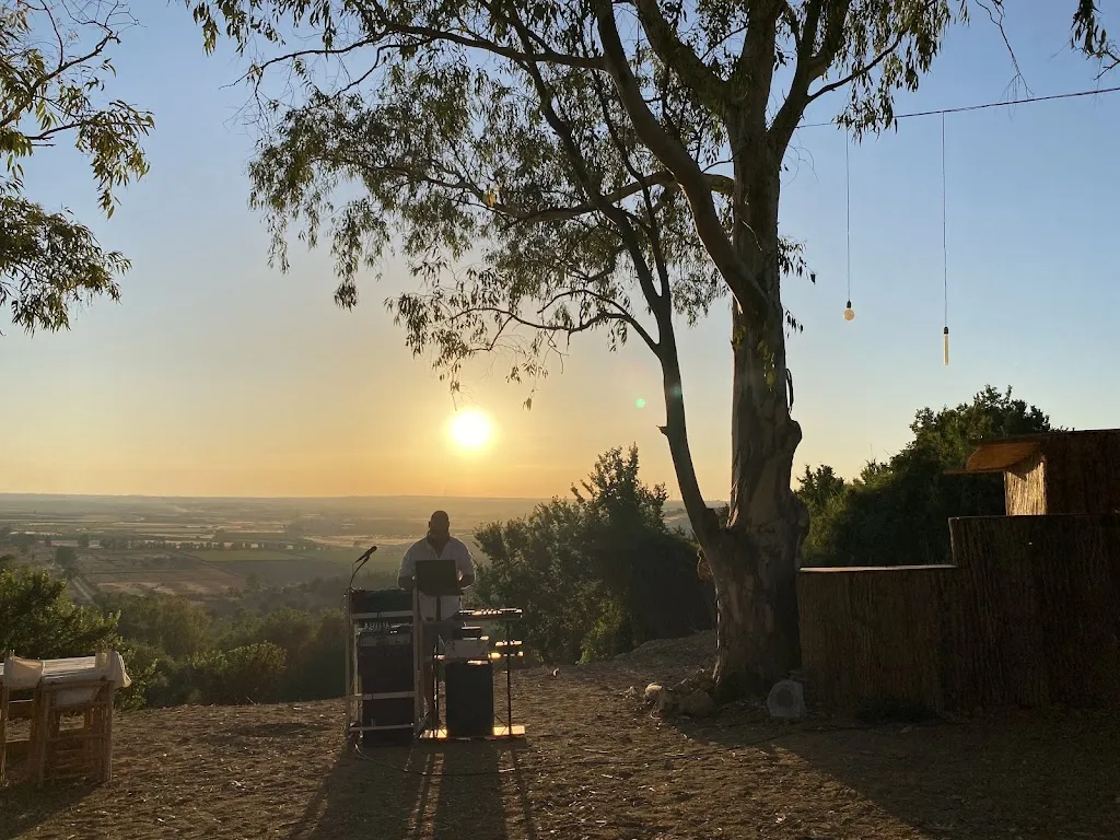 J M_Safarìa_Castelvetrano_review