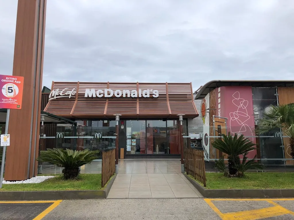 McDonald's restaurant in Castelvetrano