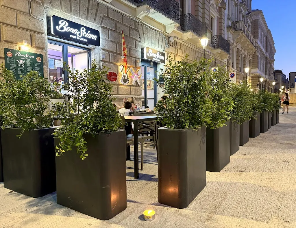 BonaSciana Caffè & Cucina restaurant in Lecce