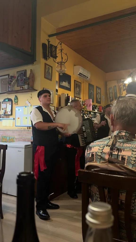 PluinMae Luijkx_À Putìa - Enoteca e Cucina_Chianchitta-Trappitello_review