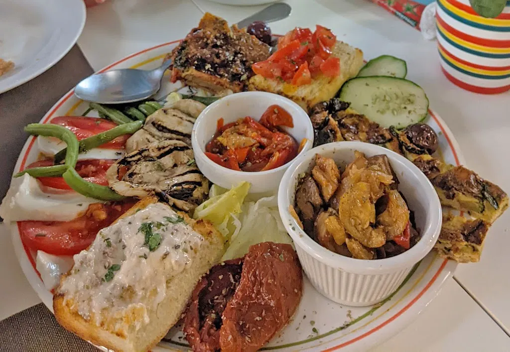 Cafè Sikelia_Chianchitta-Trappitello_slider_image_3